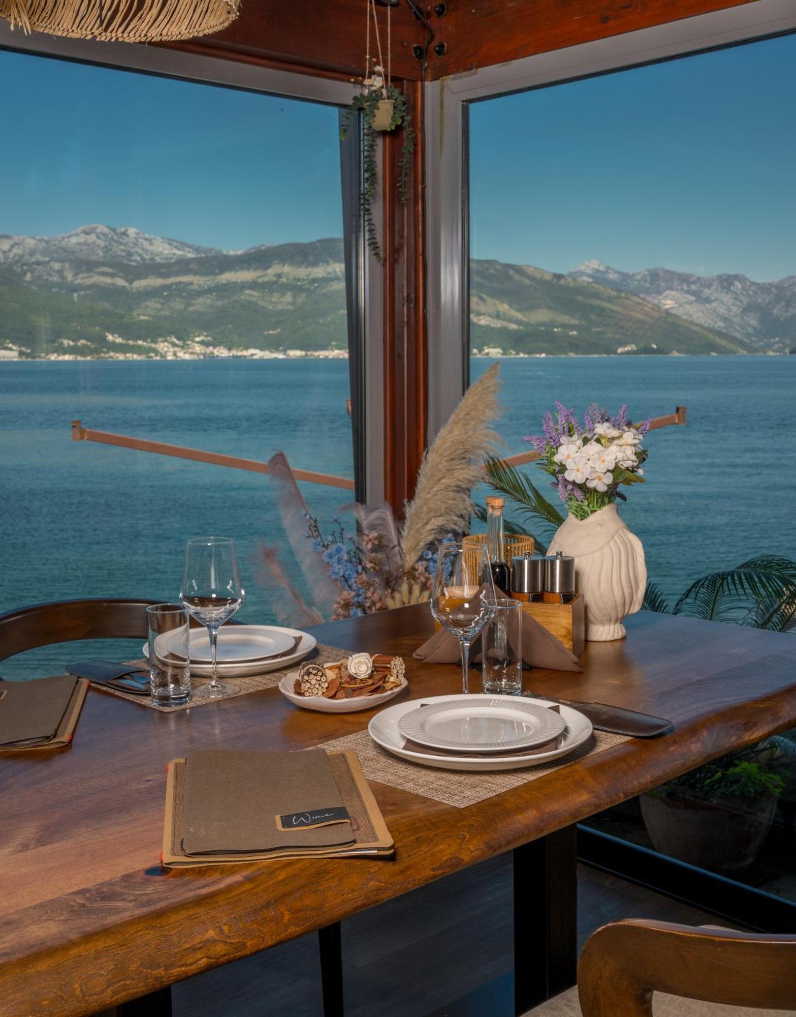 Luxury Sea Residence By Kristina Tivat Exteriör bild